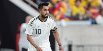 «الدوسري» يقود آمال الأخضر في المونديال وسط تحديات المجموعة القوية