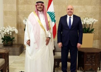 السفير السعودي الجديد يسلّم أوراق اعتماده لرئيس لبنان