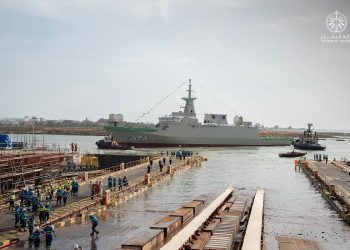 القوات البحرية تُعوّم "سفينة جلالة الملك المدينة" أولى سفن المرحلة الثانية من "مشروع السروات"