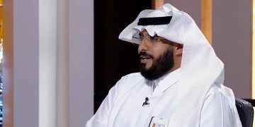 بادرت برحلة العلاج.. قصة مسنة أبكاها وقوع ابنيها في فخ الإدمان
