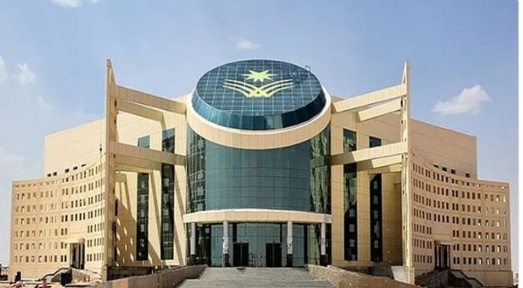 جامعة نجران تسجّل براءة اختراع أمريكية لابتكار كبسولة دوائية متقدمة