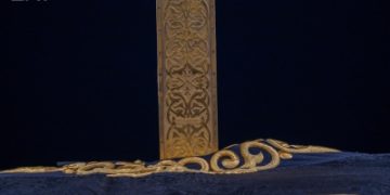 حرفية وتاريخ.. قصة اسم من ذهب على ميزاب الكعبة