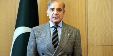 رئيس وزراء باكستان: سألتقي مجتبى خامنئي الأسبوع القادم في إيران