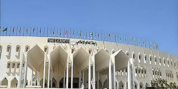 رابطةُ العالم الإسلامي تُدين العدوان الإيرانيَّ الآثم على الكويت والبحرين