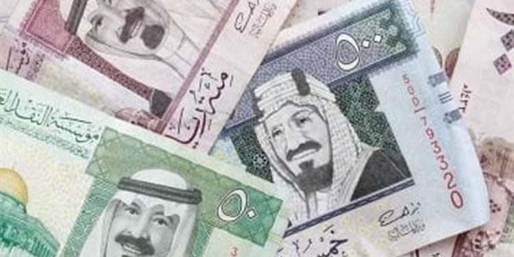 سعر الريال مقابل الجنيه المصري والعملات العربية اليوم الخميس 3-1-1448