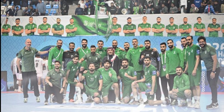 للمرة الـ 11 تاريخيًا.. الأخضر السعودي يشارك في كأس العالم لكرة اليد 2027 بألمانيا