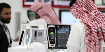 مسؤول: برامج التحول الصحي عززت جاذبية القطاع للاستثمارات الخاصة بتحسين  