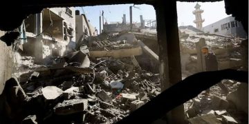 مقتل 7 أشخاص بينهم امرأتان في غارة إسرائيلية على غزة