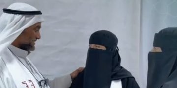 منذ 44 عاماً.. أب يتطوع لخدمة الحجاج وأبناؤه يكملون المسيرة