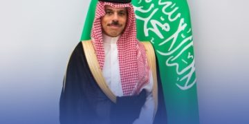 وزير الخارجية يبحث مع مستشارة الرئيس الفرنسي أوضاع المنطقة