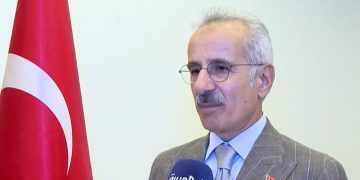 وزير النقل التركي: نتوقع إنجاز الربط السككي بالسعودية خلال 3 أعوام