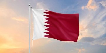 قطر تسجّل 3 إصابات بينها طفل جراء شظايا عمليات الاعتراض إثر اعتداءات إيرانية