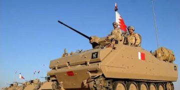 البحرين تعترض اعتداءات جوية إيرانية بصواريخ ومسيّرات استهدفت المدنيين