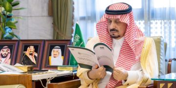 أمير الرياض يطّلع على منجزات أول كرسي بحثي للذكاء الاصطناعي بجامعة شقراء