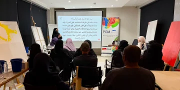 «التشكيليون» تُطلق برنامج «صيفنا.. فن» بورشة عن فلسفة اللون في الرياض