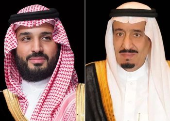 الأمير تركي بن فيصل ينقل تعازي القيادة لأمير قطر في وفاة الشيخ حمد بن خليفة