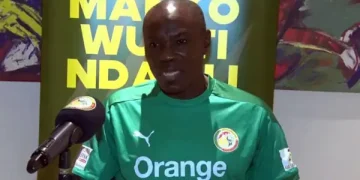فضيحة تهز منتخب السنغال.. طبيب النساء قاد الجهاز الطبي 10 أعوام واللاعبون فقدوا الثقة