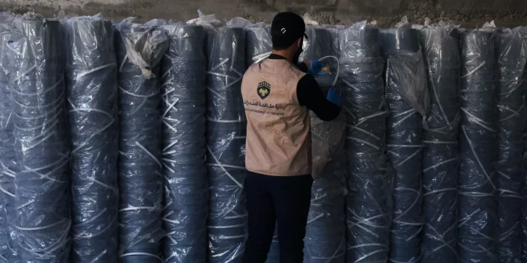 سوريا تُحبط محاولة تهريب أكثر من مليون حبة كبتاغون وتقبض على المسؤول عن الشحنة