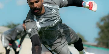 العويس يشارك في تدريبات الهلال لأول مرة منذ عودته إلى الفريق