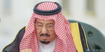 برئاسة خادم الحرمين الشريفين.. مجلس الوزراء يناقش التطورات الإقليمية ويقر قرارات في الاقتصاد والتنمية والتعاون الدولي