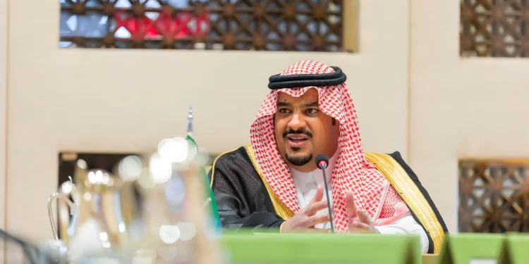 نائب أمير الرياض يطّلع على استعدادات مهرجان فلفل شقراء السادس