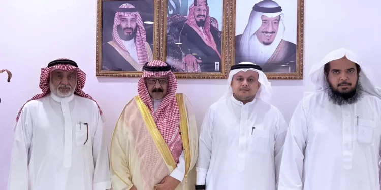 محافظ الأفلاج يبحث تطوير القطاع الزراعي وتعزيز المقومات السياحية
