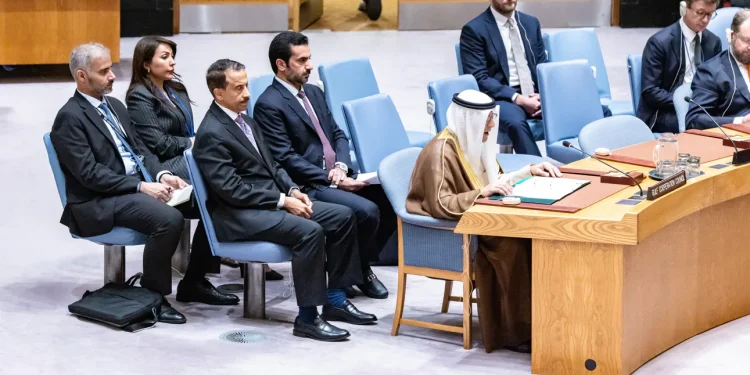 “البديوي” يطالب مجلس الأمن بمحاسبة إيران وردع تهديدات الحوثي للملاحة