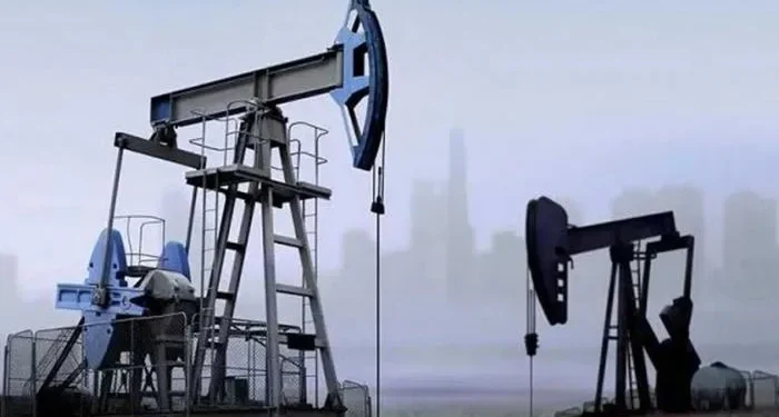 النفط يقفز فوق 96 دولاراً لأعلى مستوى في 6 أسابيع