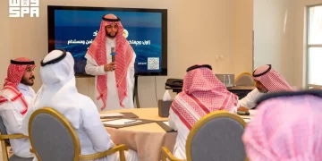 حرس الحدود يُطلق ورشة عمل لتعريف مزاولي الصيد ببوابة “زاول” في المدينة المنورة