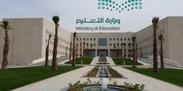 تدريس مواد خارج التخصص بمزايا مالية.. النظام يجيز تكليف معلمي المدارس الحكومية وفق ضوابط