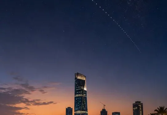أقمار ستارلينك تعبر سماء السعودية مساء الأحد والاثنين