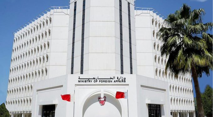 البحرين تُدين الهجوم بمسيّرات على منشآت سعودية وتحمّل إيران المسؤولية