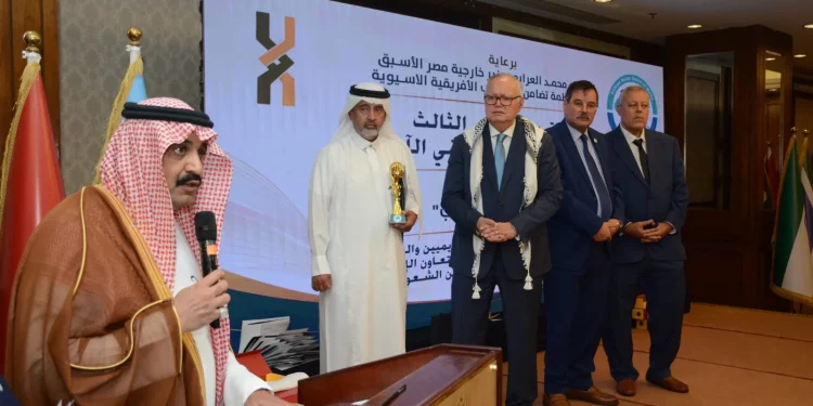 اتحاد الإعلاميين الأفريقي الآسيوي يكرّم شلهوب الشلهوب بجائزة الإعلام الإنساني لعام 2026م