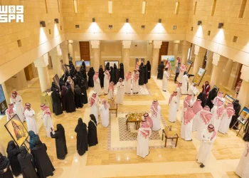 دارة الملك عبدالعزيز تنظّم معرضًا تشكيليًا يستلهم التراث السعودي