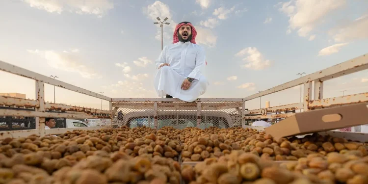 كرنفال بريدة الدولي للتمور يرسّخ مكانته الأولى عالمياً بـ11 مليون نخلة