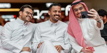 خبراء التقنية ورواد مجتمع الألعاب يشاركون انطباعاتهم حول TECNO POVA 8 Pro 5G