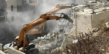الاحتلال الإسرائيلي يهدم منازل ومنشآت في نابلس ورام الله ويعتقل 9 فلسطينيين