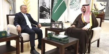 محافظ الطائف يستقبل القنصل العام للعراق ويبحثان موضوعات مشتركة