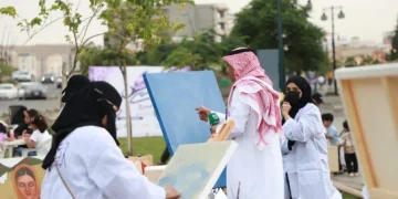 عسير ترسم تختتم فعالياتها بـ1000 لوحة تشكّل صورة ولي العهد