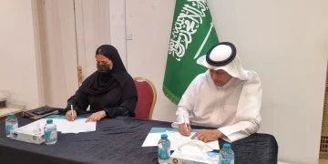 «أدبي الطائف» يوقّع اتفاقية شراكة مع «سفراء الأدب المهنية» ويفتتح مقرها الجديد