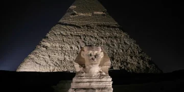 صور ..البناء المعجزة الذي ضربه 83 زلزالًا خلال 4 آلاف عام .. 5 اسباب حيرت العلماء 