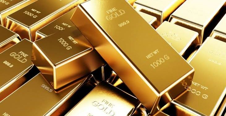 الذهب يقفز 3% ويتجاوز 4199 دولاراً مع تراجع الدولار وعوائد السندات