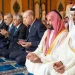 صفٌّ واحد قبالة الكعبة.. ولي العهد وأردوغان وشريف يؤدون صلاة الجمعة في المسجد الحرام يوم «اتفاقية مكة»
