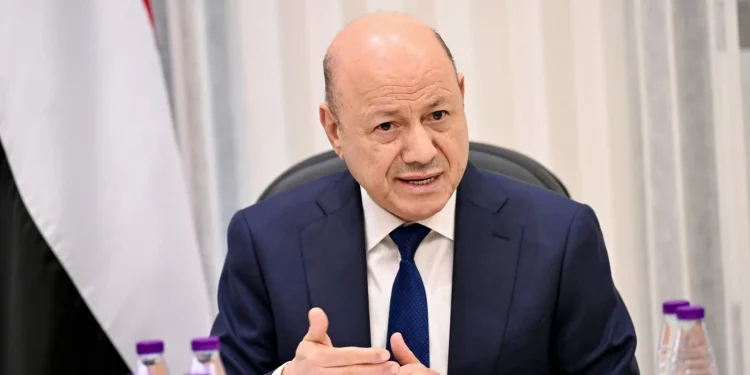 العليمي: السعودية شريك لا غنى عنه.. والتحالف البحري بقيادتها ركيزة أمن المنطقة