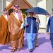 رئيس وزراء باكستان يغادر المدينة المنورة بعد زيارة المسجد النبوي
