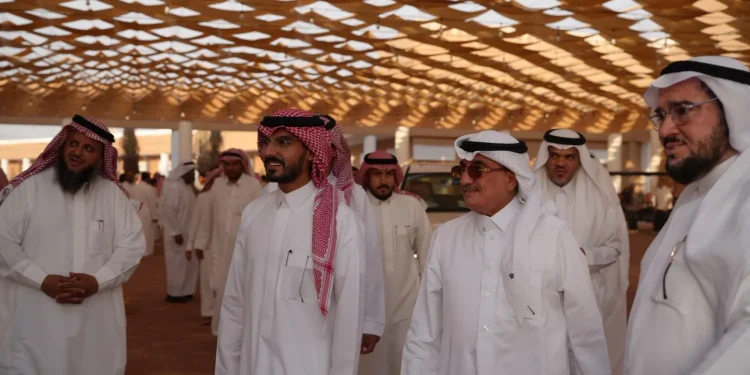 مهرجان تمور الخبراء يستقطب الزوار على مساحة 50 ألف متر مربع