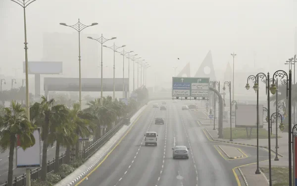 الأرصاد يحذّر من ضباب كثيف وشبه انعدام للرؤية في 8 مناطق بالمنطقة الشرقية