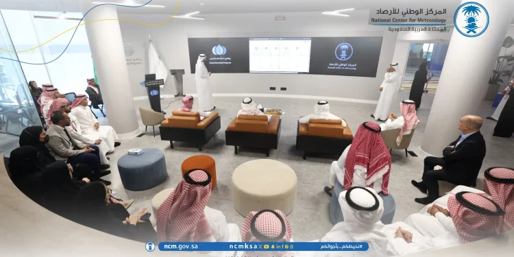 المركز الوطني للأرصاد يدشّن غرفة إيجاز عمليات استمطار السحب الحديثة