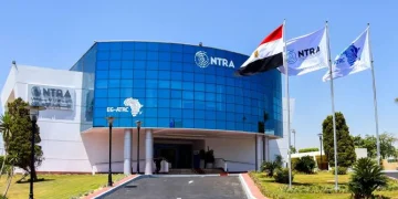 مصر تُحيل شركات الاتصالات الأربع للنيابة بسبب تسجيل خطوط بأسماء مواطنين دون علمهم