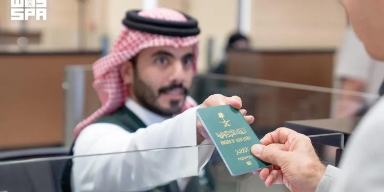 الجوازات تعزز كفاءة المنافذ الدولية وتدعو للمحافظة على جوازات السفر والتحقق من صلاحيتها قبل السفر